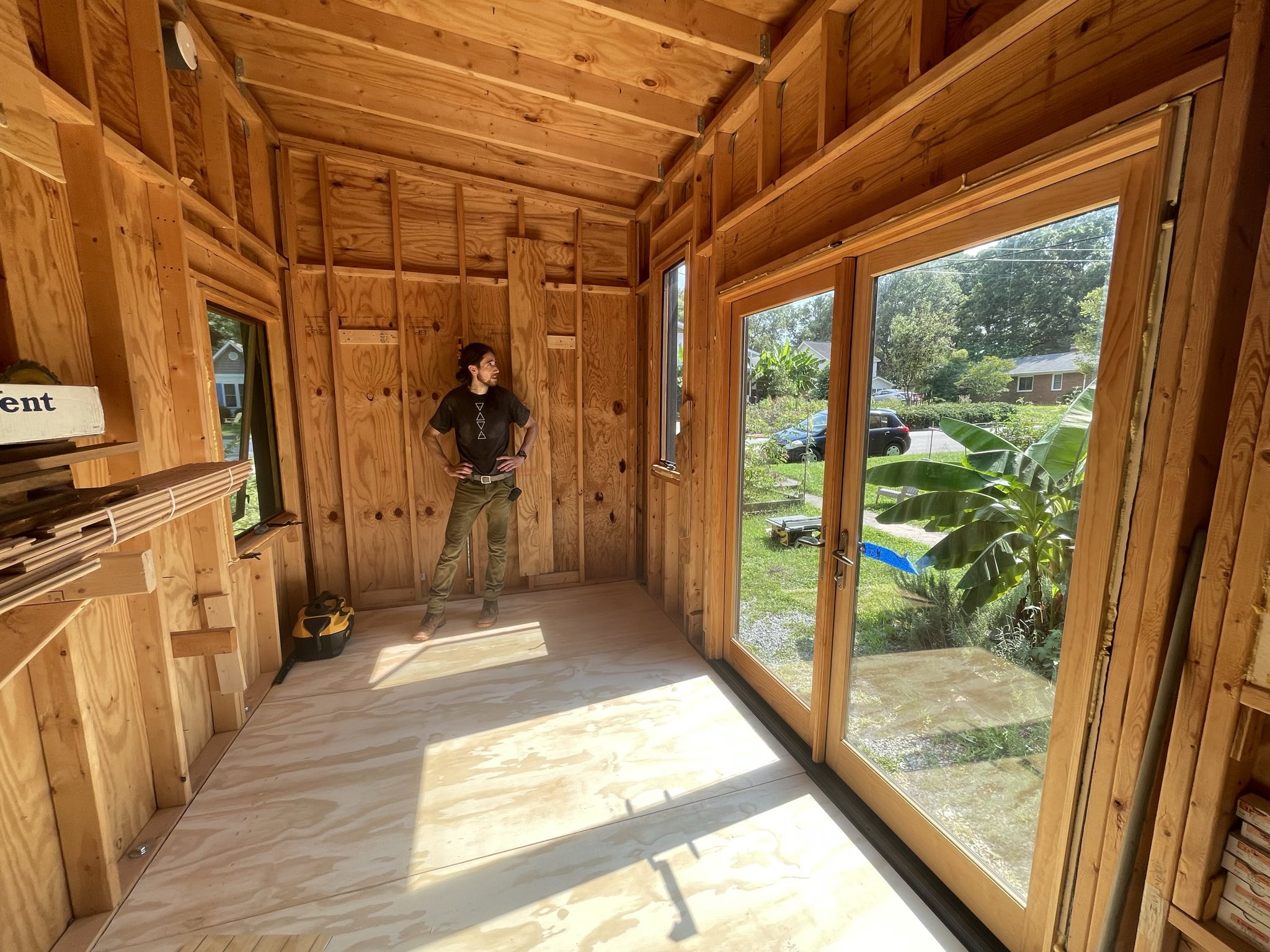 tinyhouse_bigger_on_the_inside.jpg